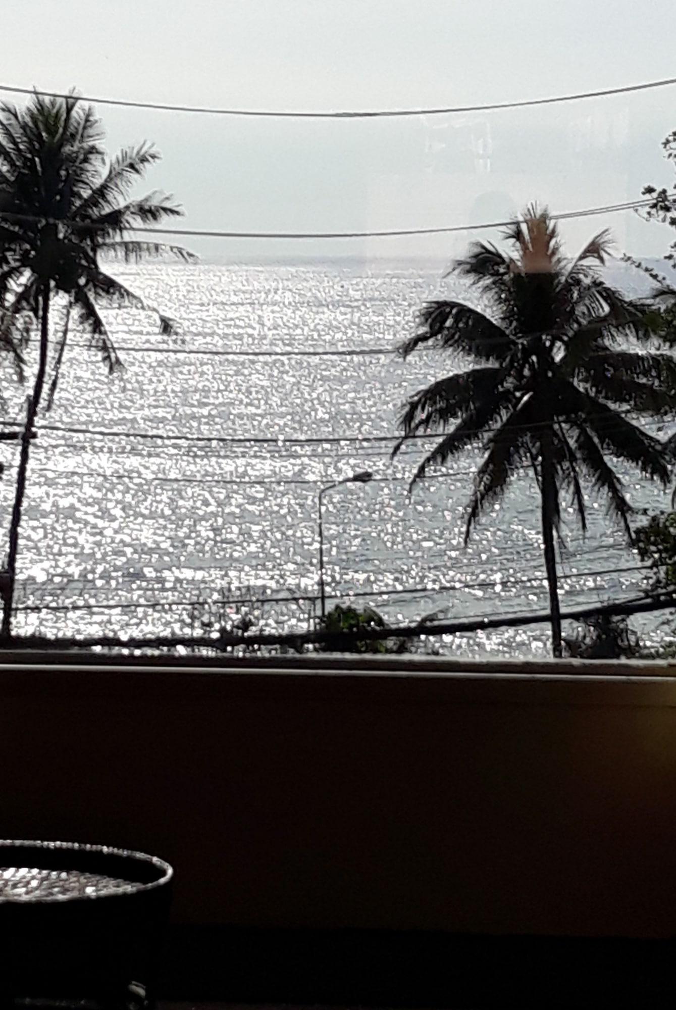 Porterhouse Beach Hotel Patong Екстер'єр фото
