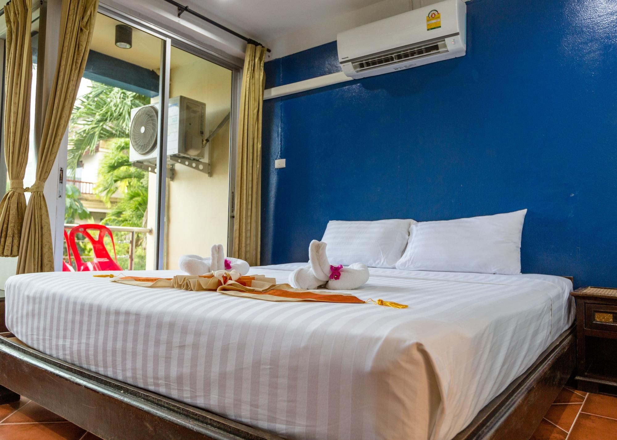 Porterhouse Beach Hotel Patong Екстер'єр фото