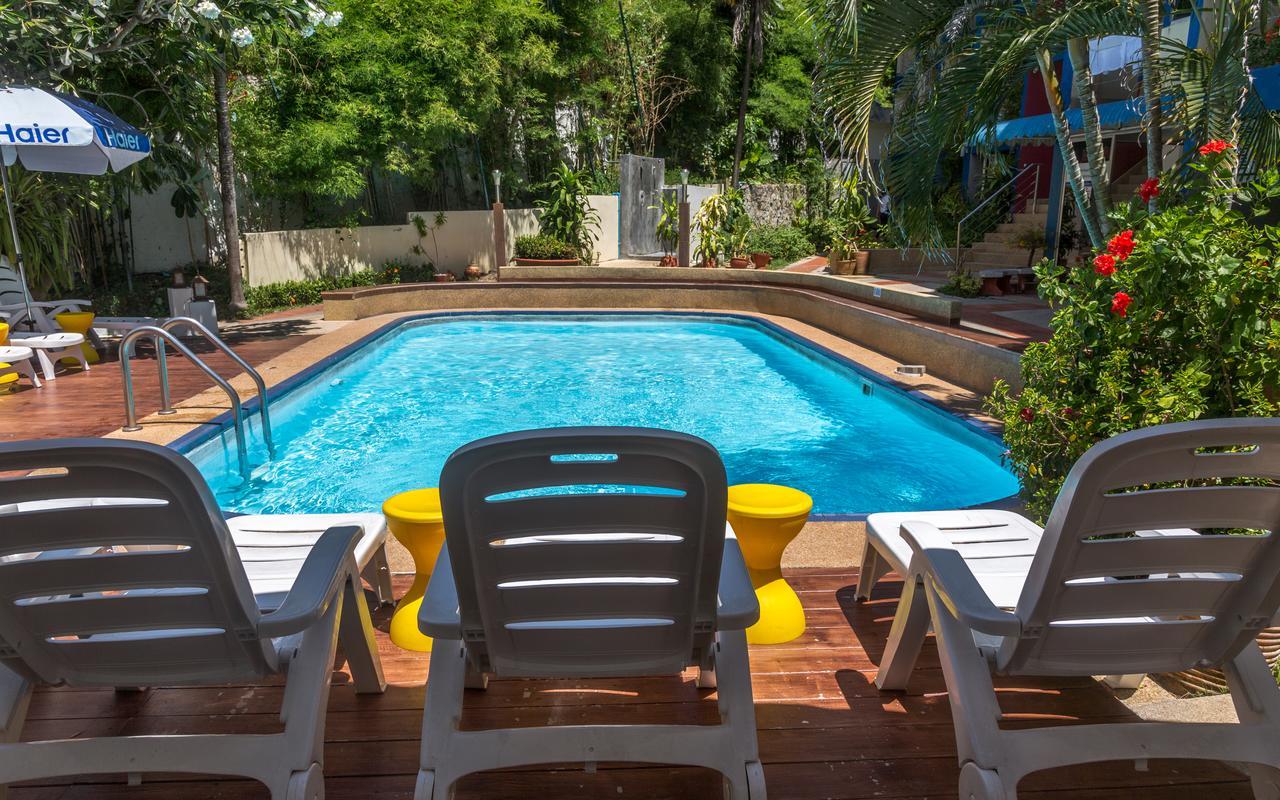 Porterhouse Beach Hotel Patong Екстер'єр фото
